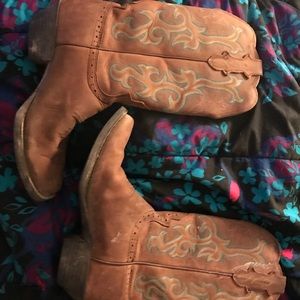 Justin cowboy boots